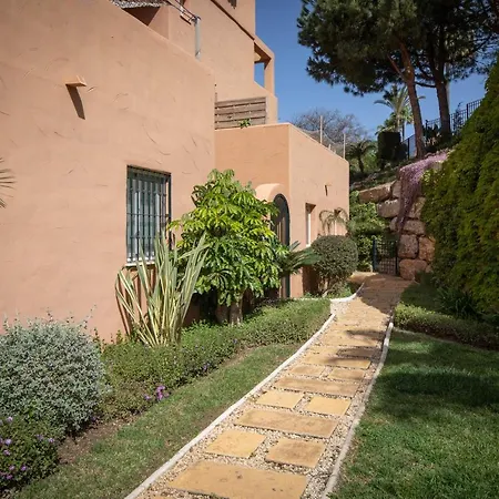 1 Beach Golf Apartament *